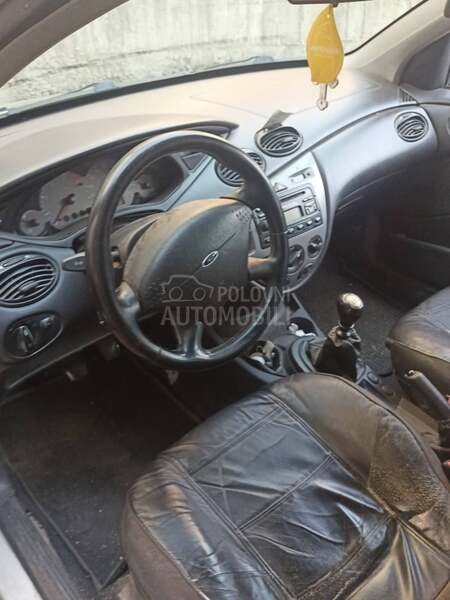 Ford Focus 1.8
