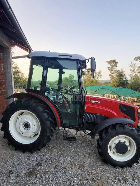 Armatrac 584e