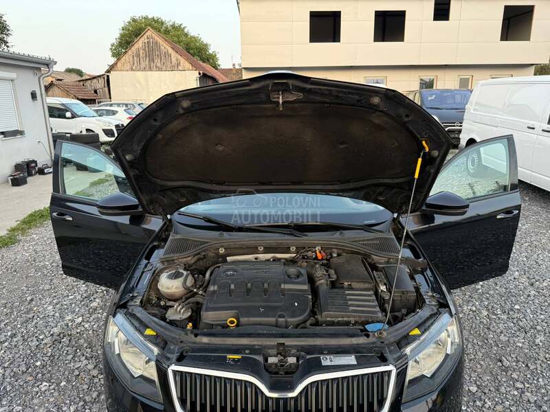 Škoda Octavia 1.6 dsg NOV