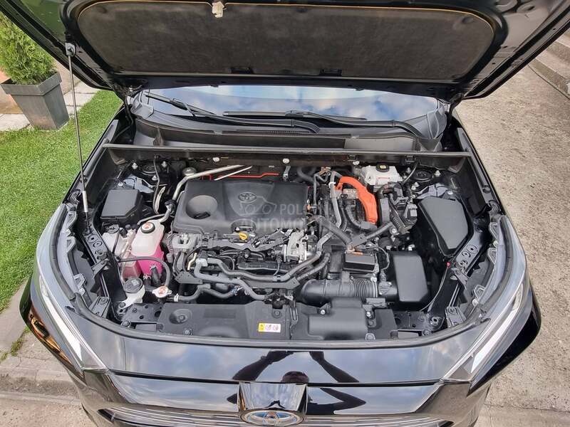 Toyota RAV 4 AWD Hybrid