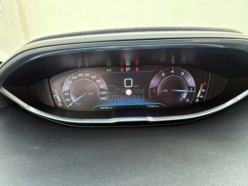 Peugeot 3008 1.2 AUT/PURETECH
