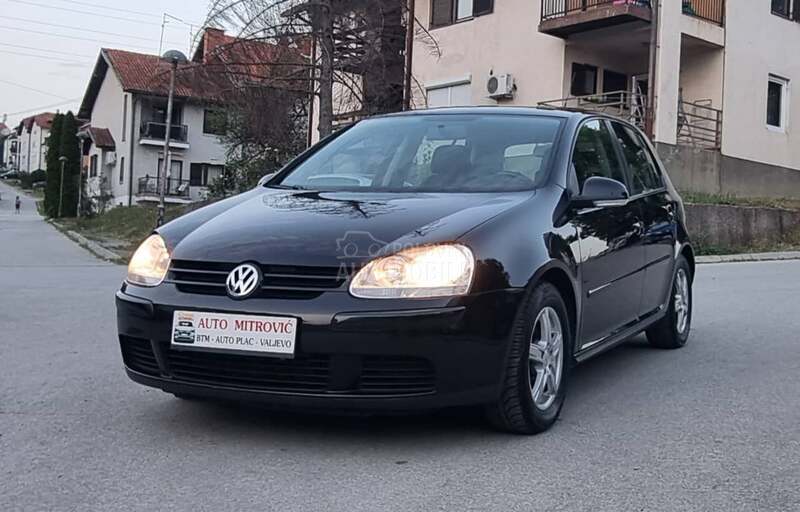 Volkswagen Golf 5 1.4