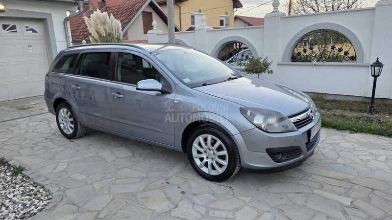 Opel Astra H 