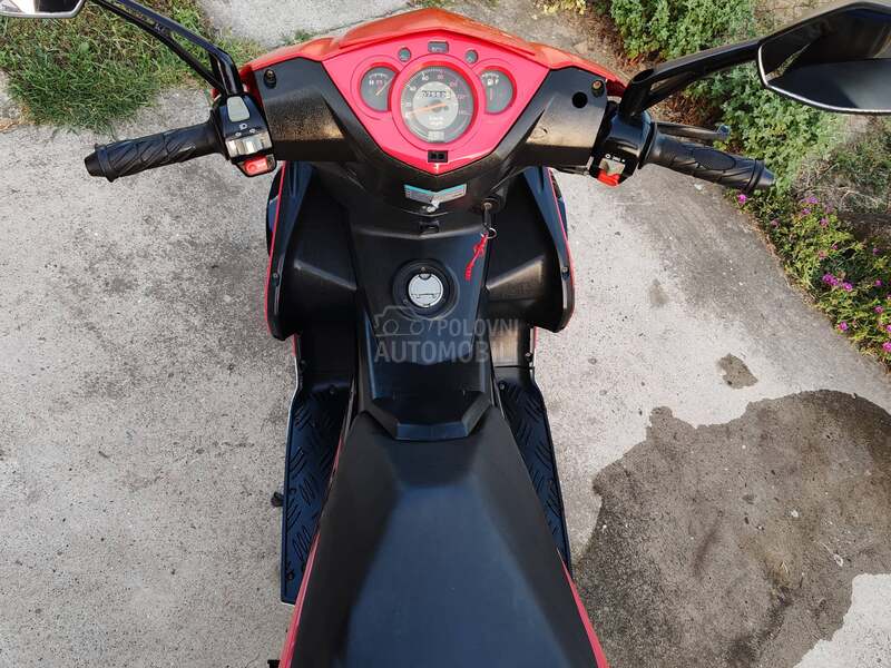 Sprint MAX X