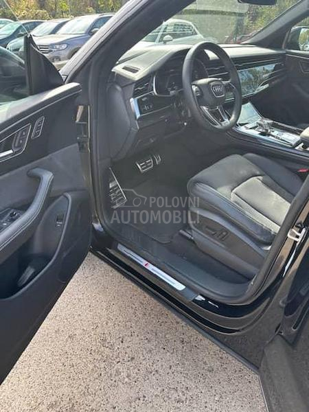 Audi Q8 30L quattro, S Line