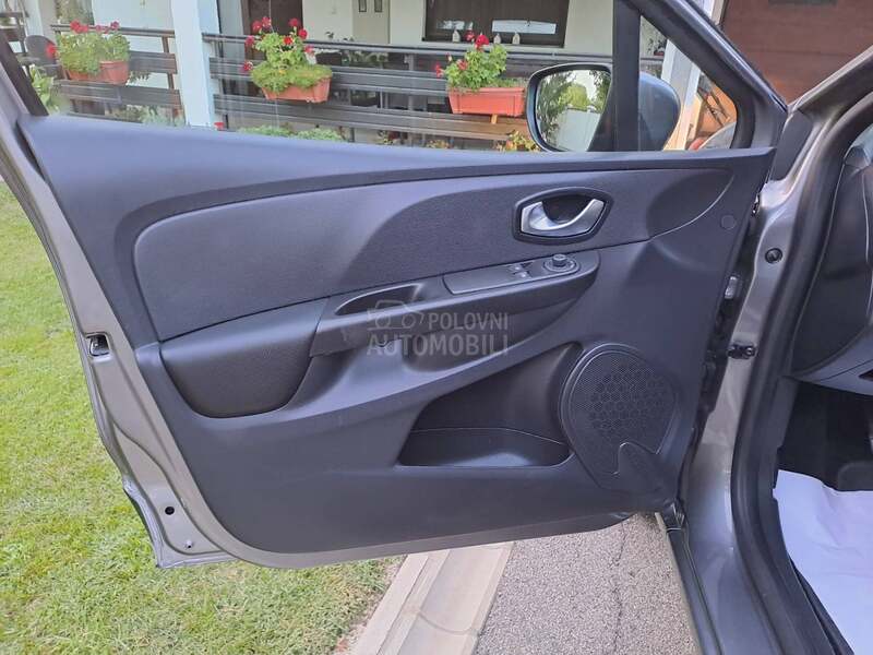 Renault Clio TCE 71000 K m CH