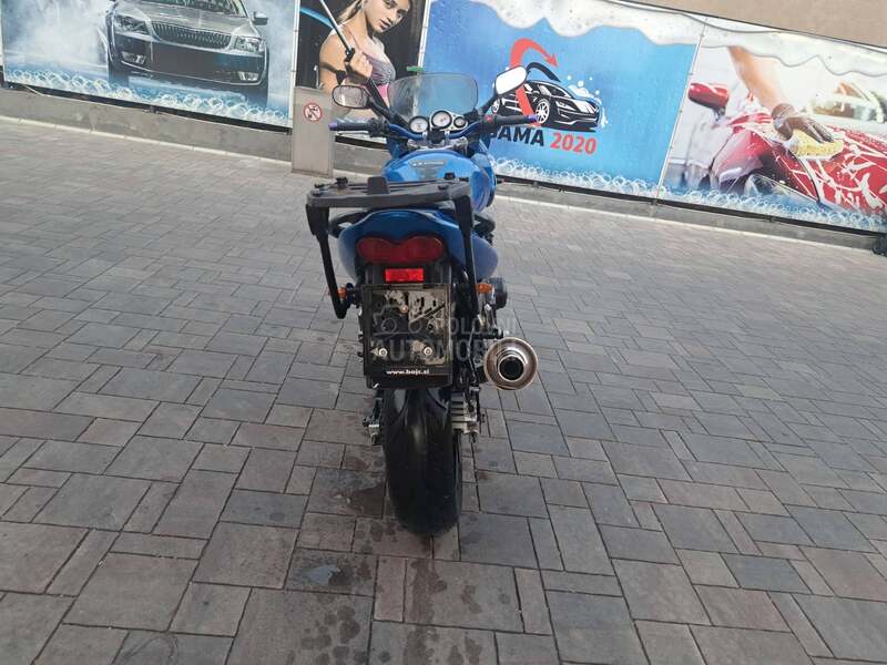 Kawasaki ZR7S