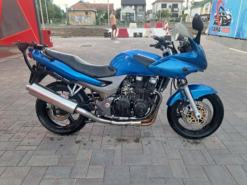 Kawasaki ZR7S