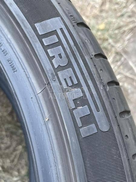 Pirelli 245/35 R20 Letnja