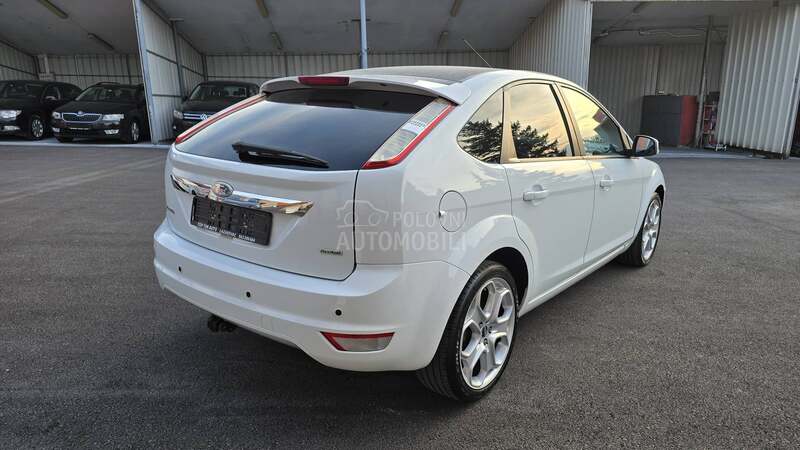 Ford Focus 1.8 B  Ful