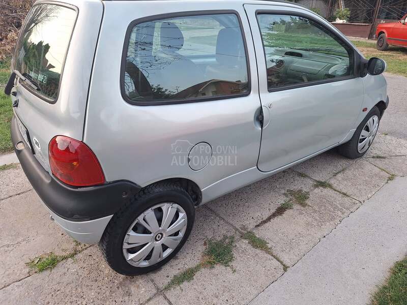 Renault Twingo 1.2 8v