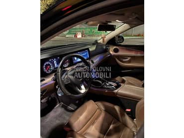 Mercedes Benz E 220 