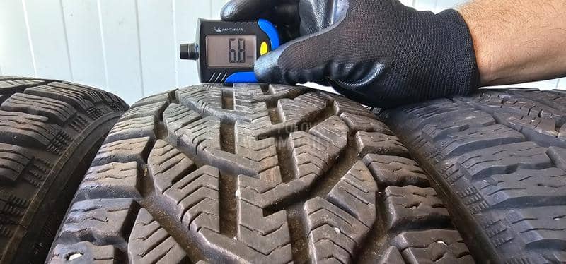 Riken 185/60 R15 Zimska