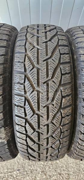 Riken 185/60 R15 Zimska