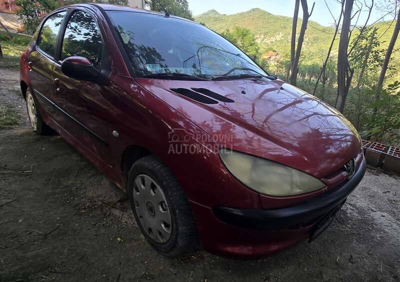 Peugeot 206 