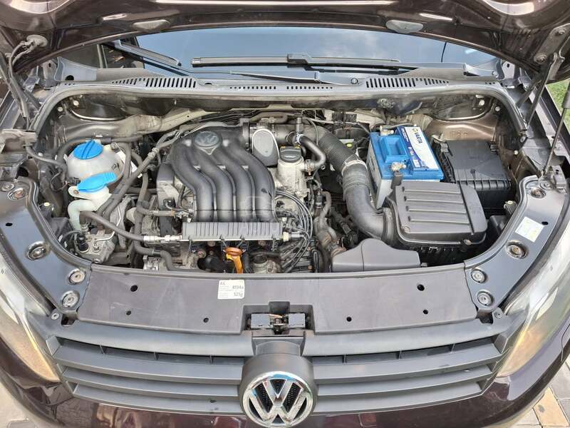 Volkswagen Caddy MAXI 7 SED