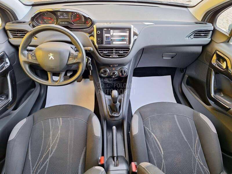 Peugeot 208 TO.P