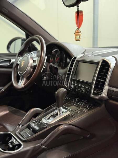 Porsche Cayenne Gts