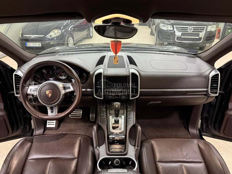 Porsche Cayenne Gts