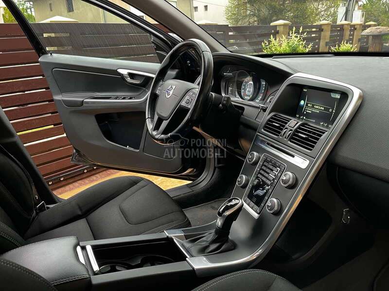 Volvo XC60 summum biznis