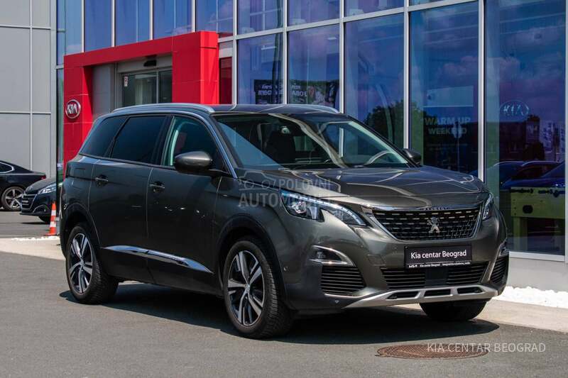 Peugeot 5008 1.5 HDI ALLURE A/T