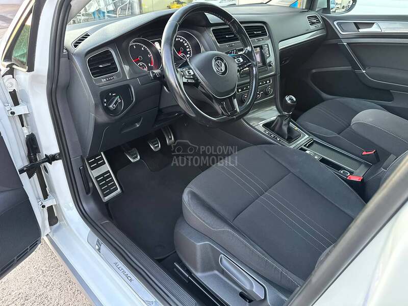 Volkswagen Golf 7 Alltrack 1.6 TDI 4x4