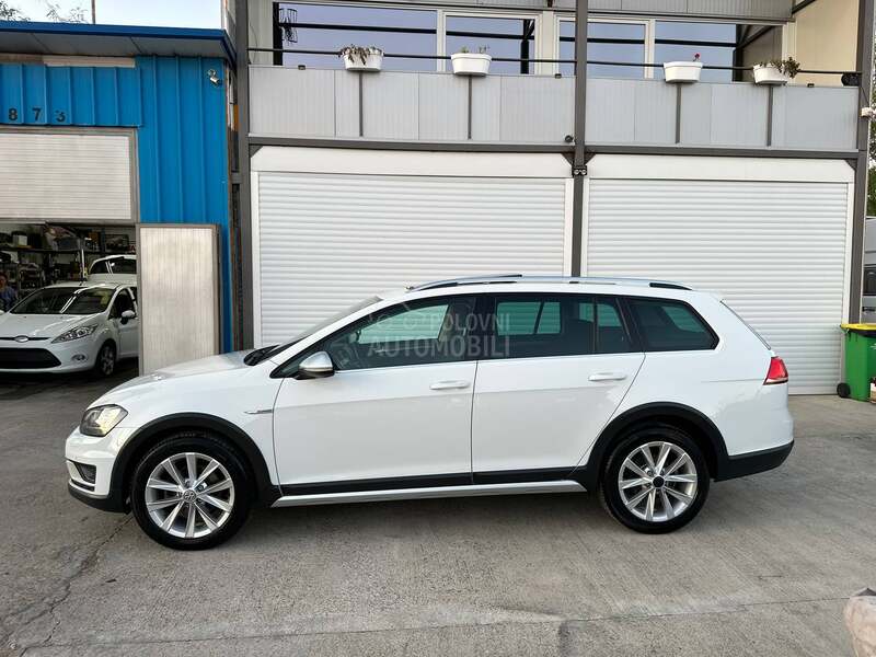 Volkswagen Golf 7 Alltrack 1.6 TDI 4x4