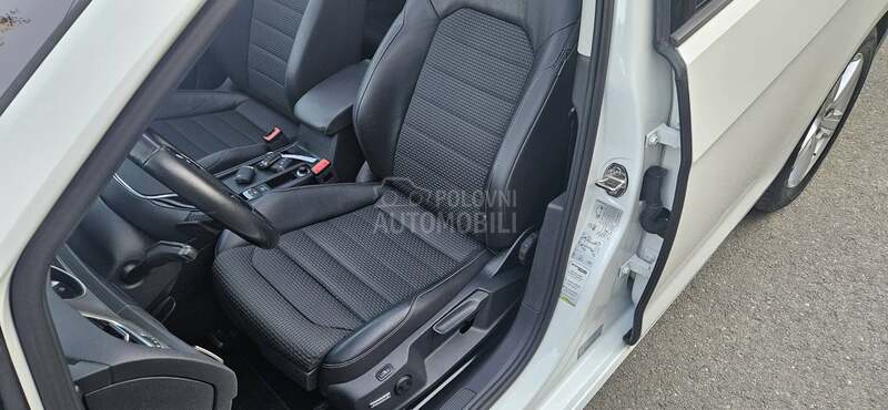 Volkswagen Golf 7 1.4tgi NOV
