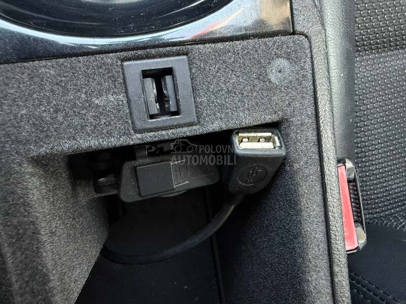 Peugeot 407 1.6 HDi Restyling