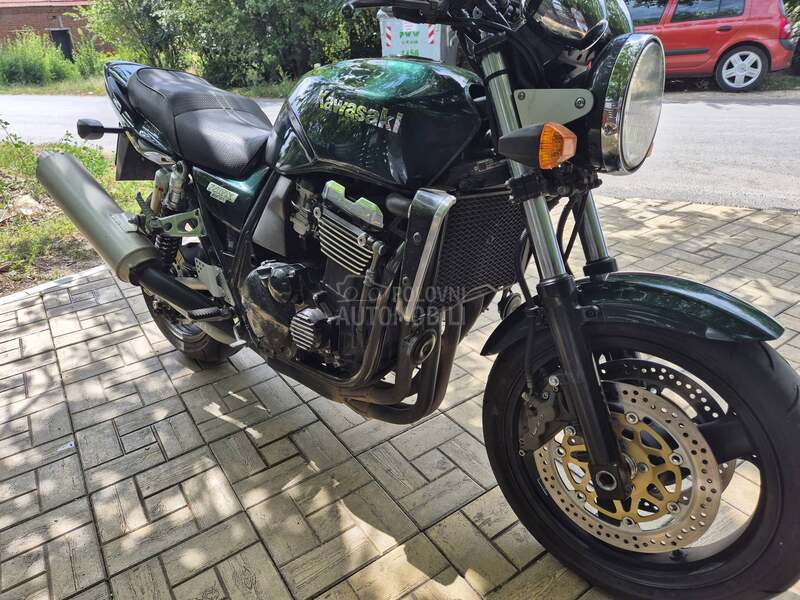 Kawasaki zrx 1100