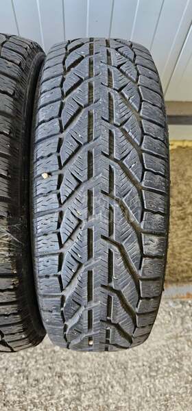 Riken 185/60 R15 Zimska