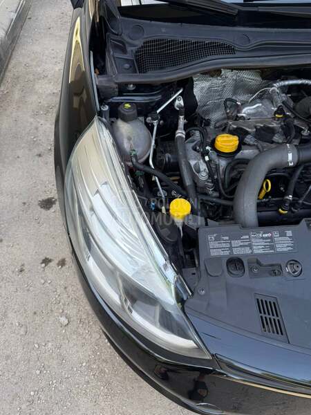 Renault Clio 1.2i GT Sport EDC
