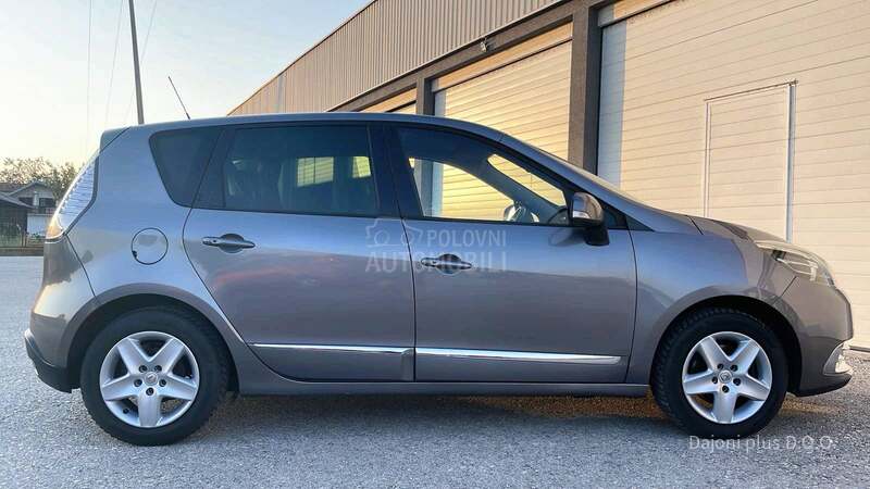 Renault Scenic 1.5 DCI