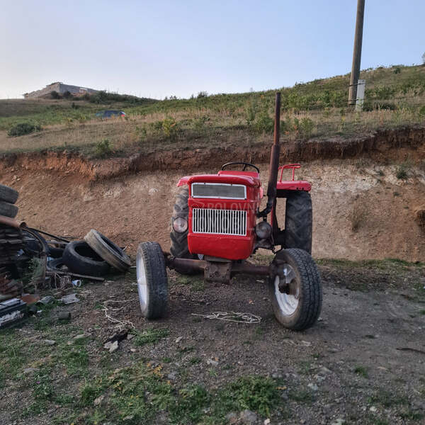 Universal 445