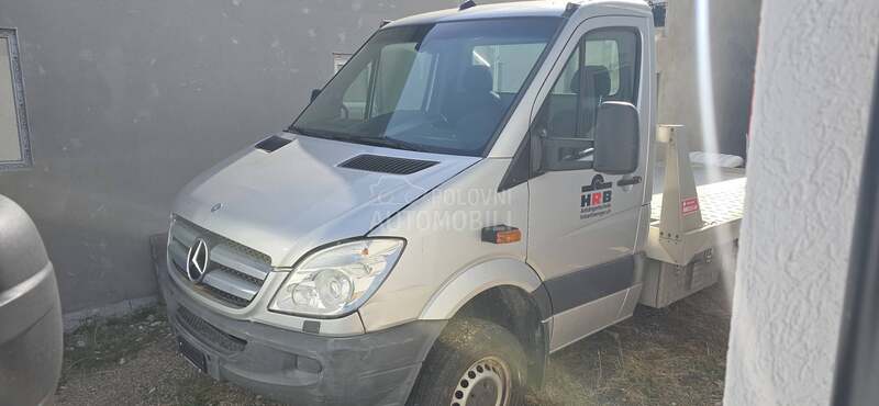 Mercedes Benz Sprinter 319