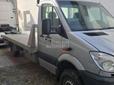 Mercedes Benz Sprinter 319
