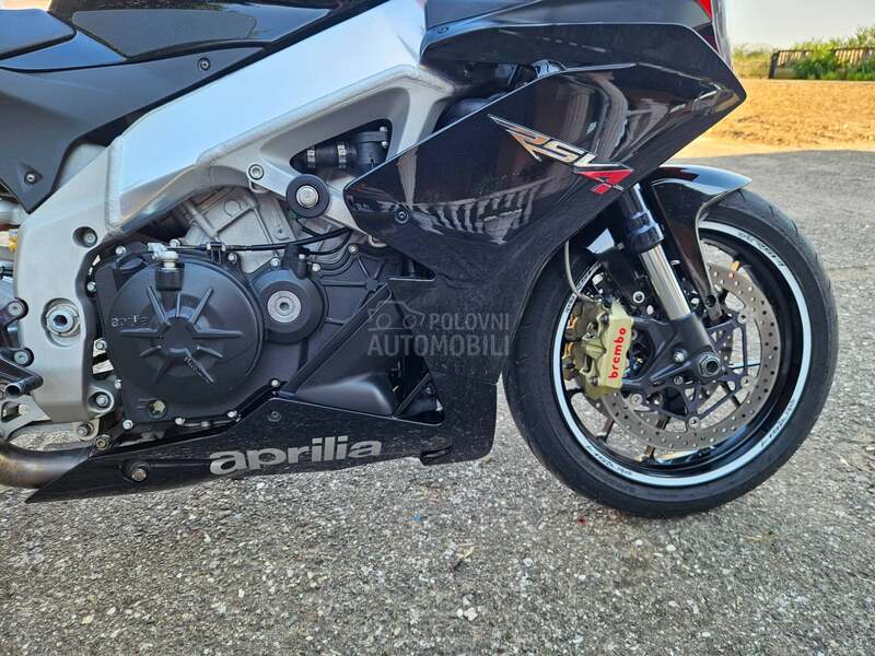 Aprilia RSV4