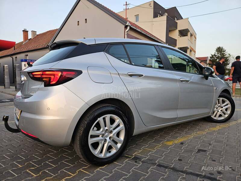 Opel Astra K 1.6cdti MATRIX/NAV