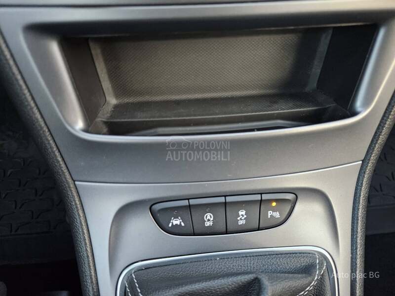 Opel Astra K 1.6cdti MATRIX/NAV