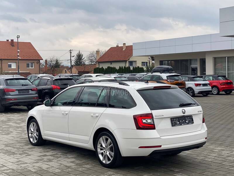 Škoda Octavia 2.0TDI 4x4 DSG CH