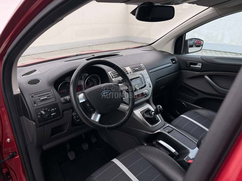 Ford Kuga 2.0 TDCI 4x4 CH