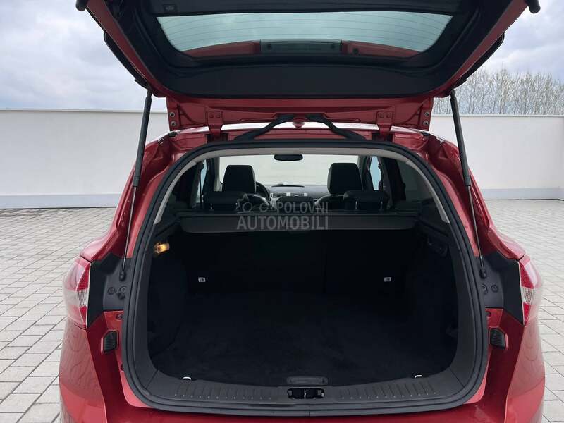 Ford Kuga 2.0 TDCI 4x4 CH