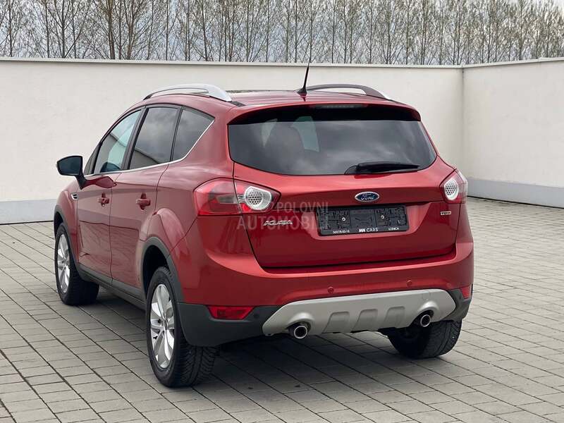 Ford Kuga 2.0 TDCI 4x4 CH