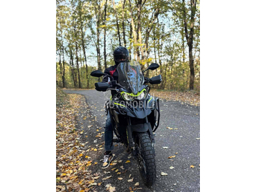 Benelli TRK 702 X TRI KOFERA NOV