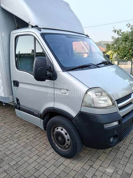 Opel Movano 