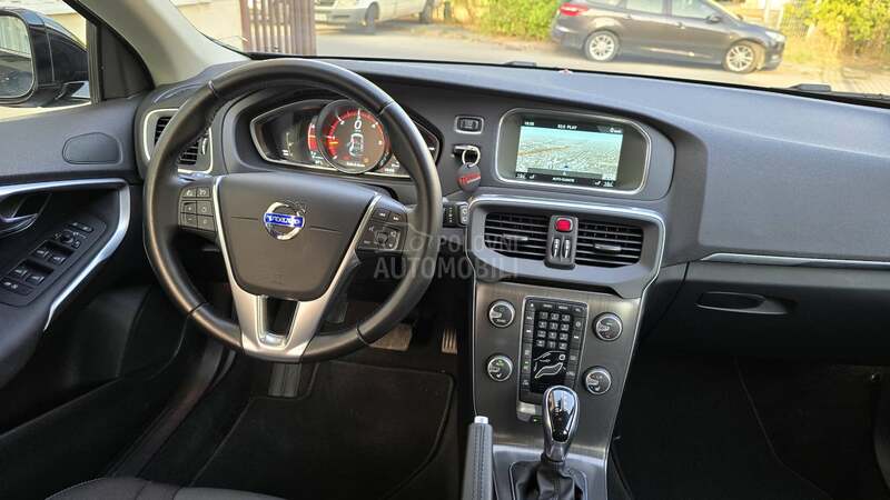Volvo V40 2.0d D3 Geartronic