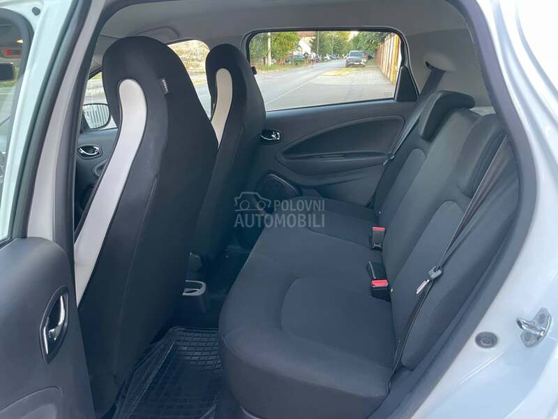 Renault Zoe 41