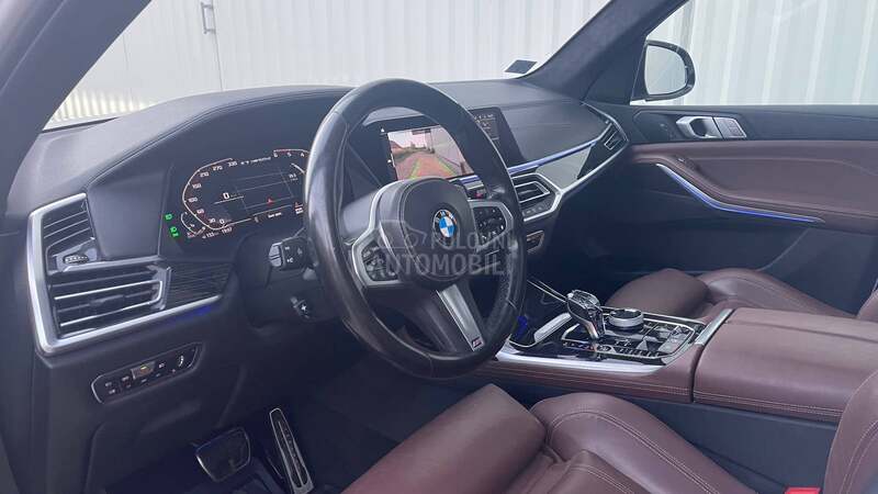 BMW X7 M50d LASER SKY