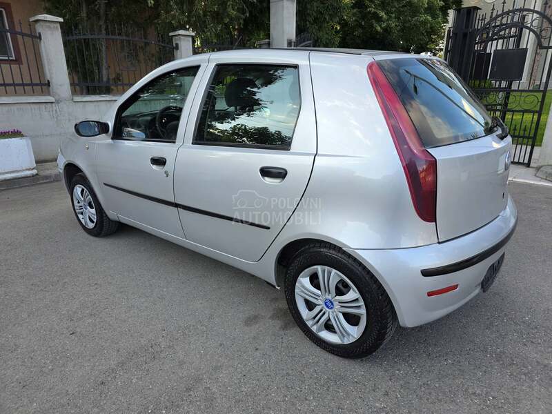 Fiat Punto BUKVALNO NOV