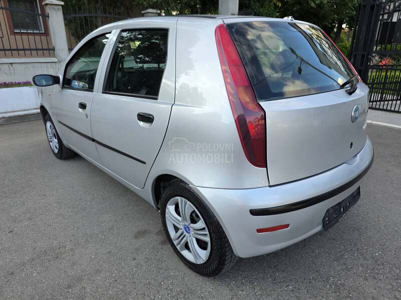 Fiat Punto BUKVALNO NOV